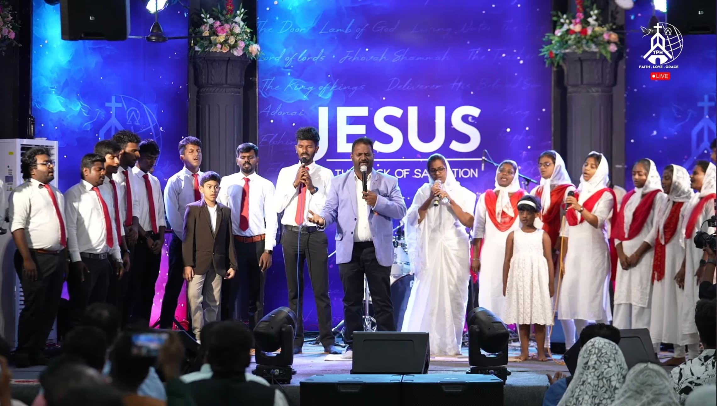 Maraven Live Praise & Worship photo 6
